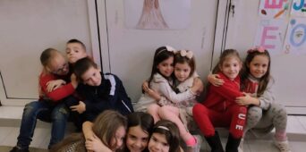 ДАН РОЗИХ МАЈИЦА