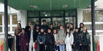 Učenici i nastavnici Ekol Koleji-a u posjeti OŠ ,,Sutjeska