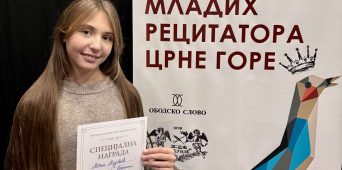 Mona Mujović dobitnica specijalne nagrade za kazivanje poezije