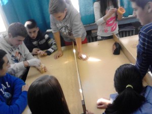 Priprema hranilica za ptice radionica sa Centrom za zaštitu i proučavanje ptica CZIP  NOVEMBAR 2014